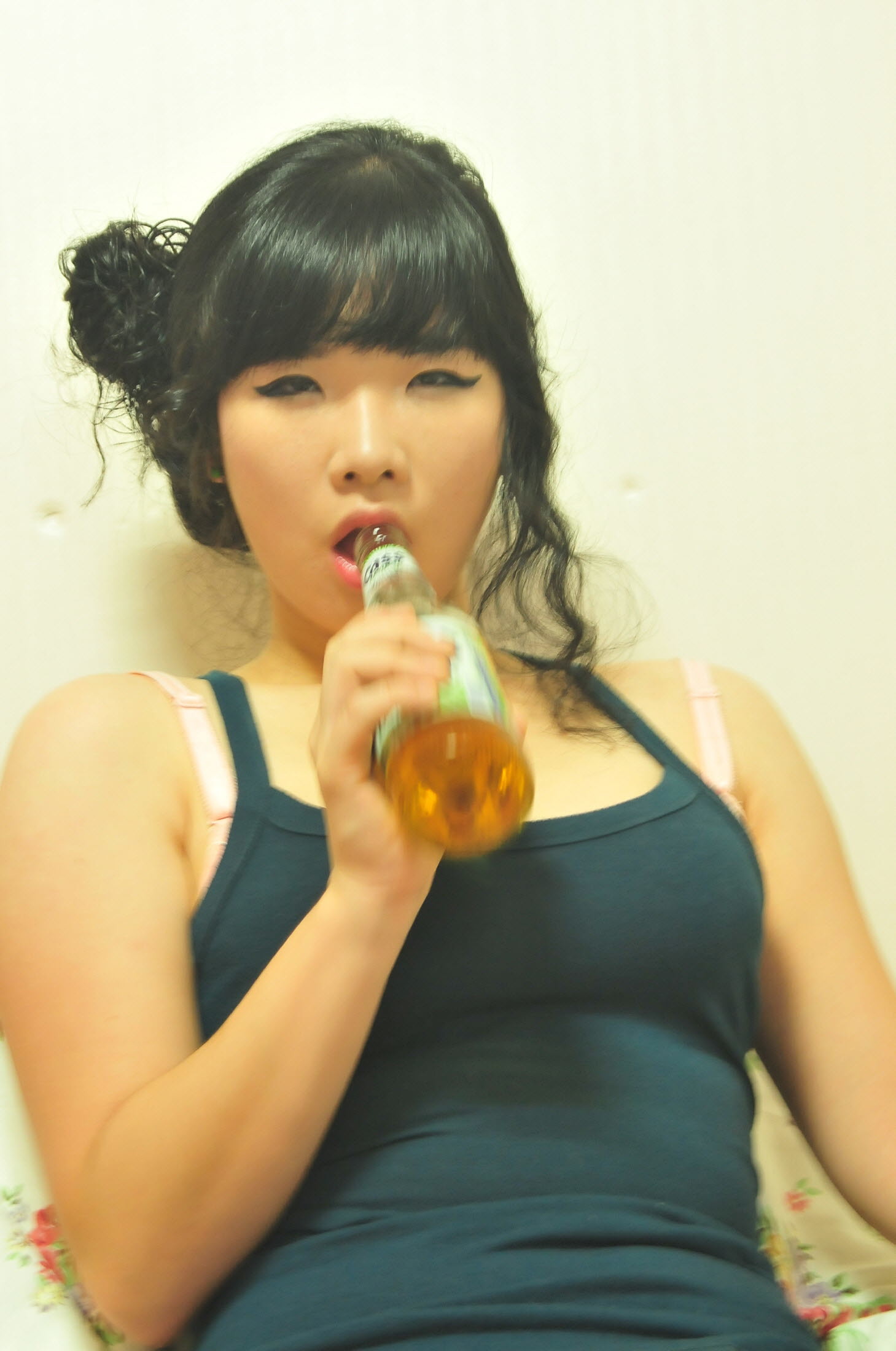 Magenta Choi Deepthroating Bottle and Pantyhose