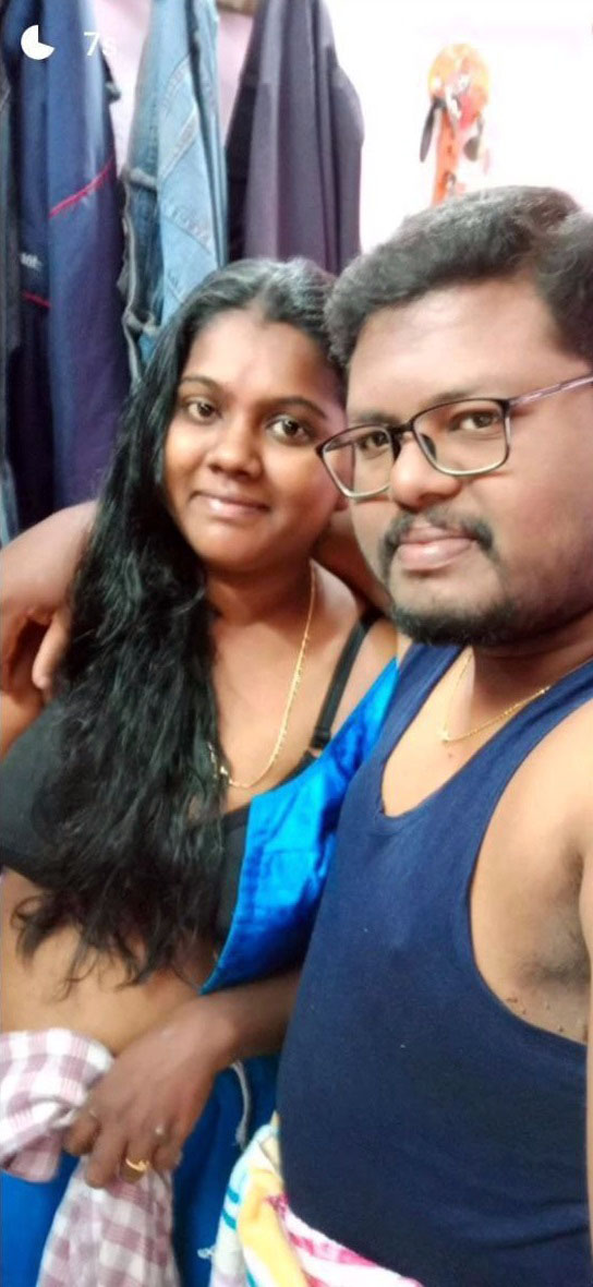 Big Booby Tamil Chubby Wife Nude Pics