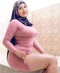 Hot Hijab wearing Muslim women