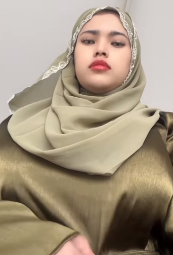 Hot Hot Hot Girl 1