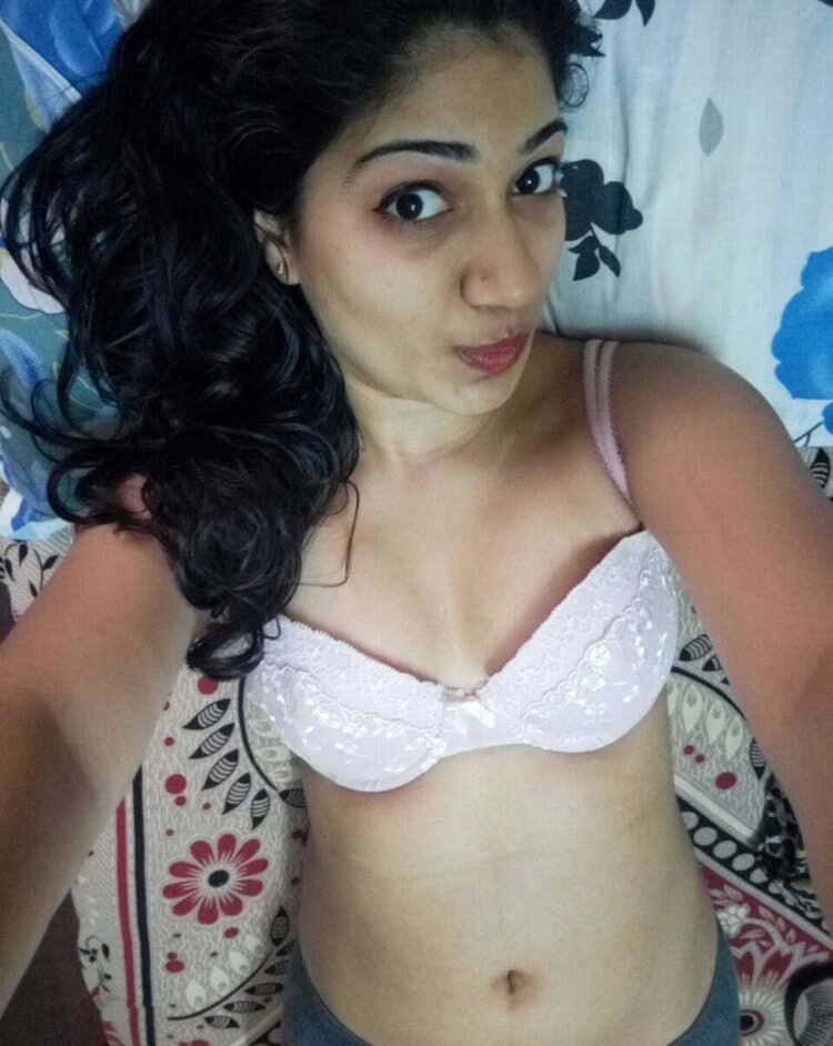 Indian beautiful cute girl leaked pic