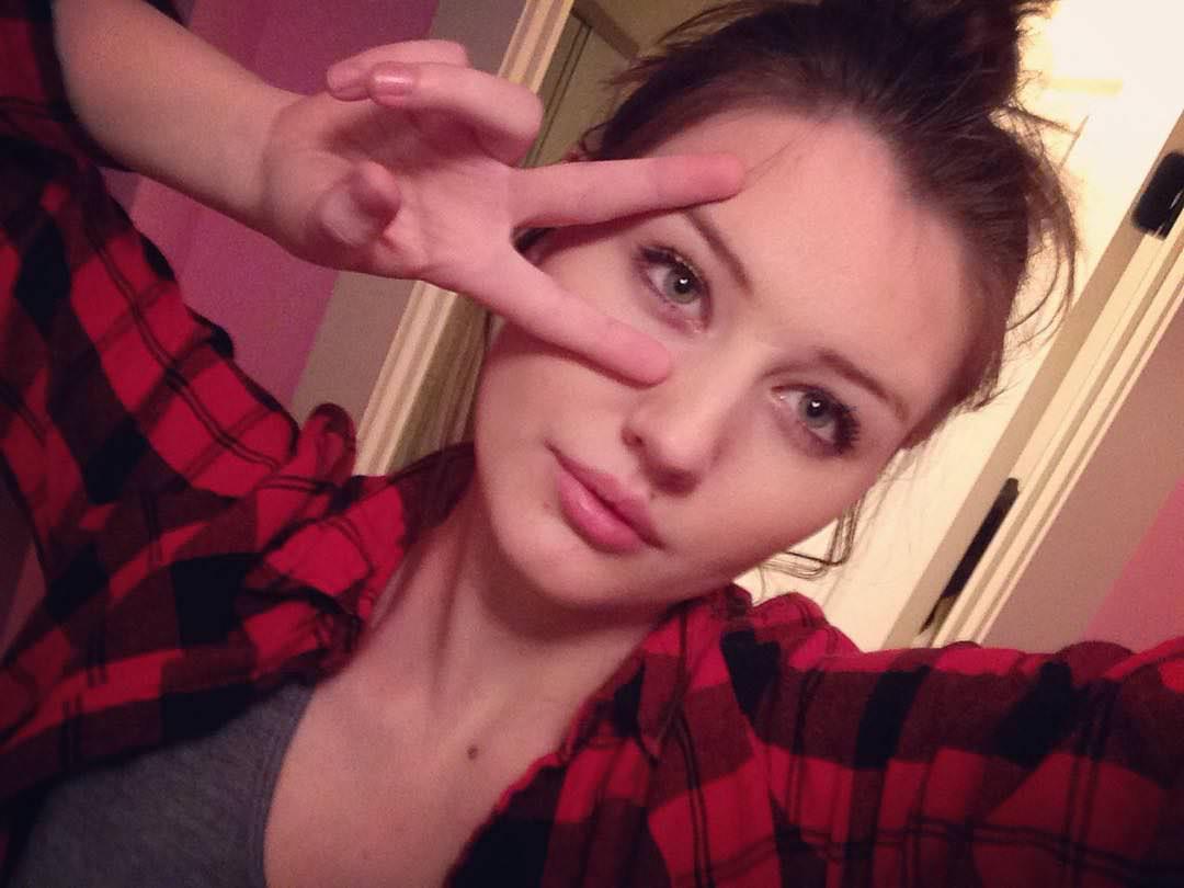 Teen Mix Babes-3 arsivizim gallery