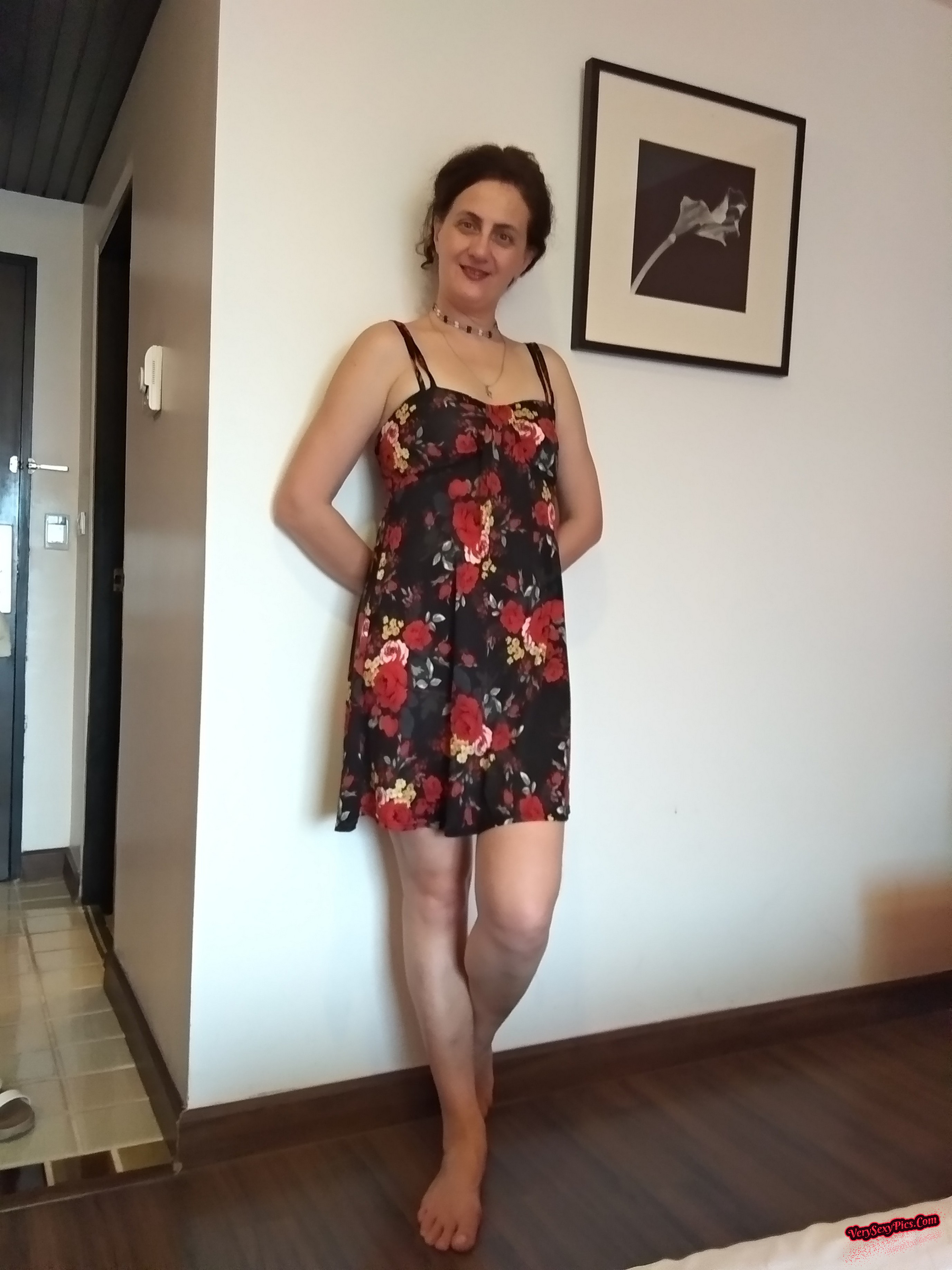 Horny and naughty amateur solo mature MILF
