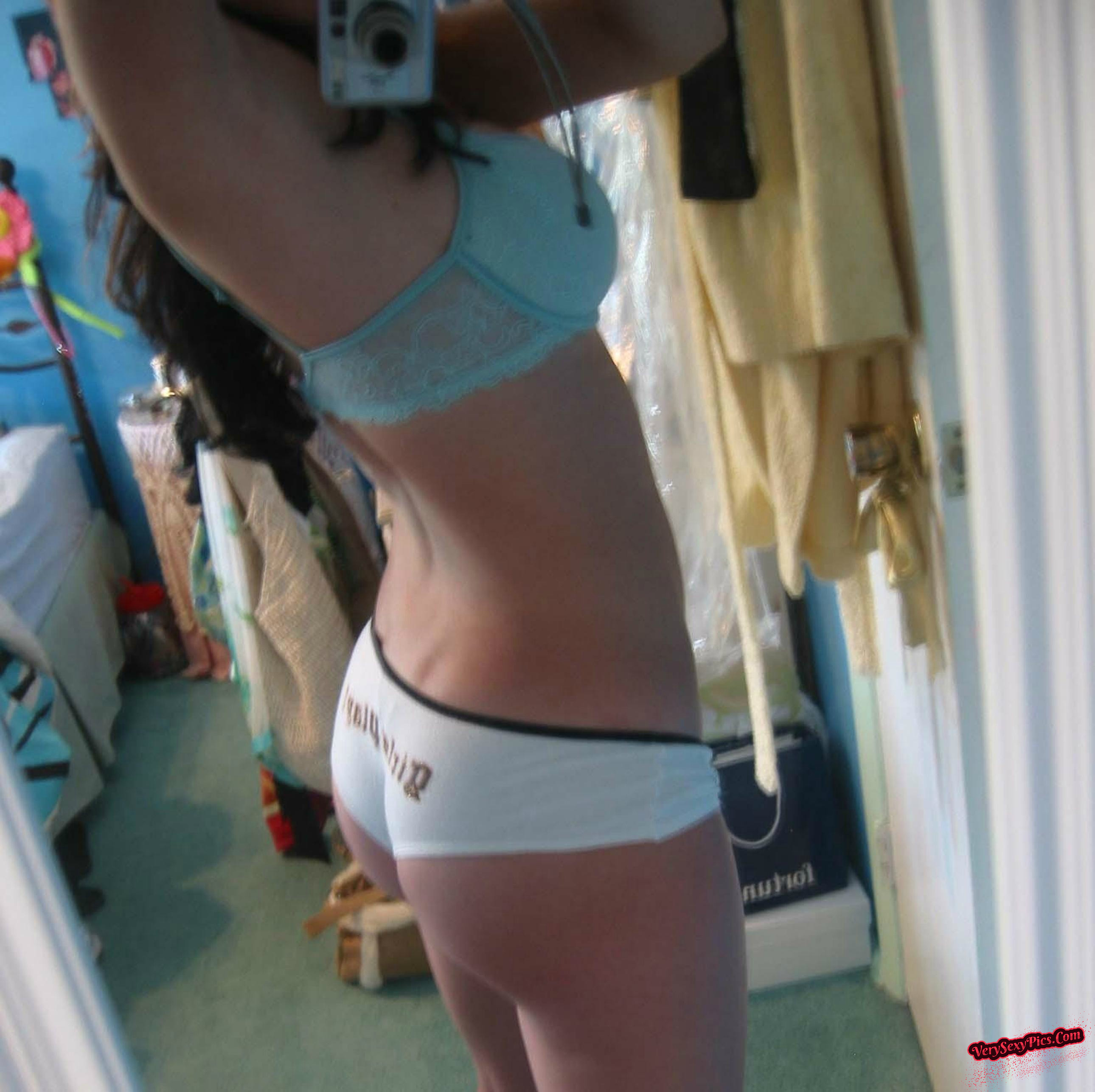 Horny Wild Snapchat Teen Sluts