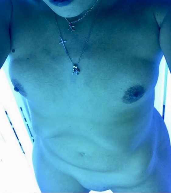 Wife in the tanning bed